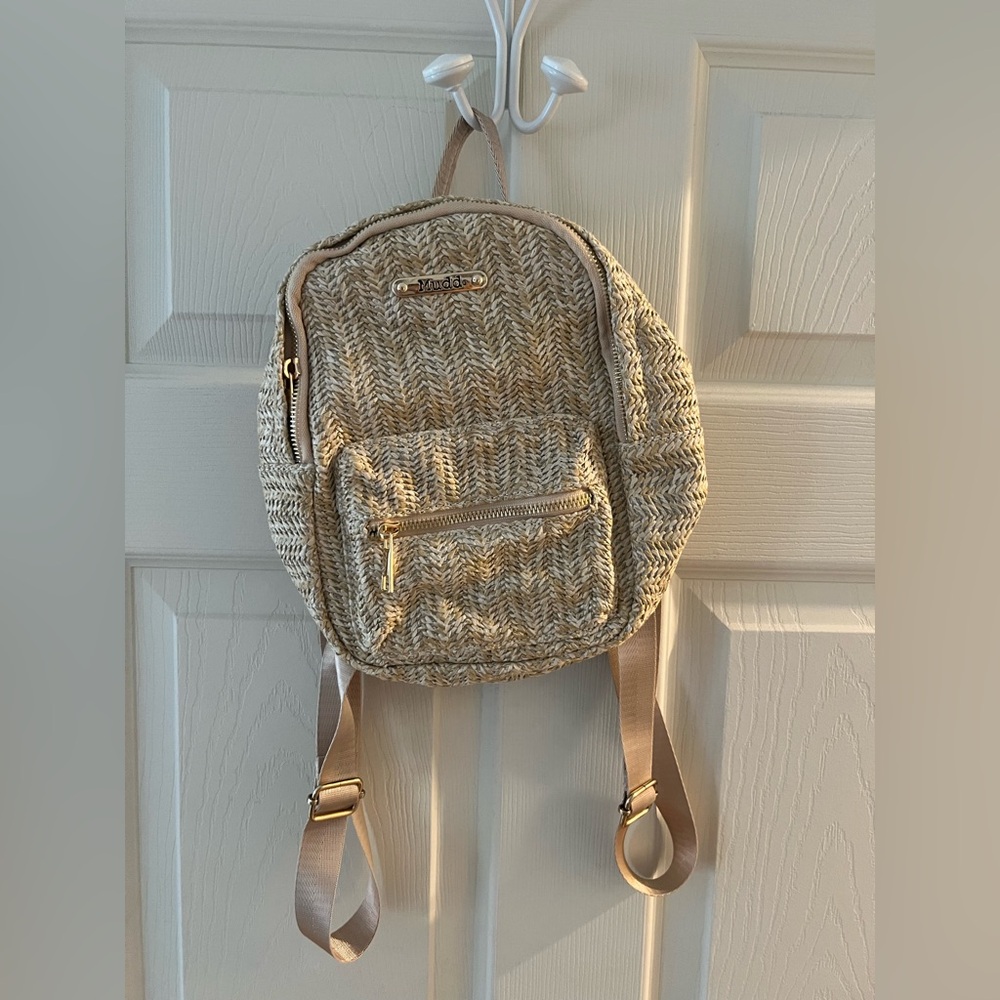Straw mini backpack